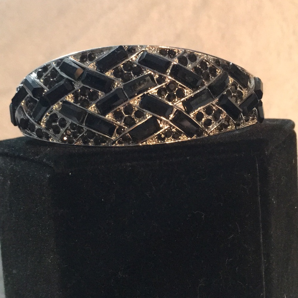 Black Bangle